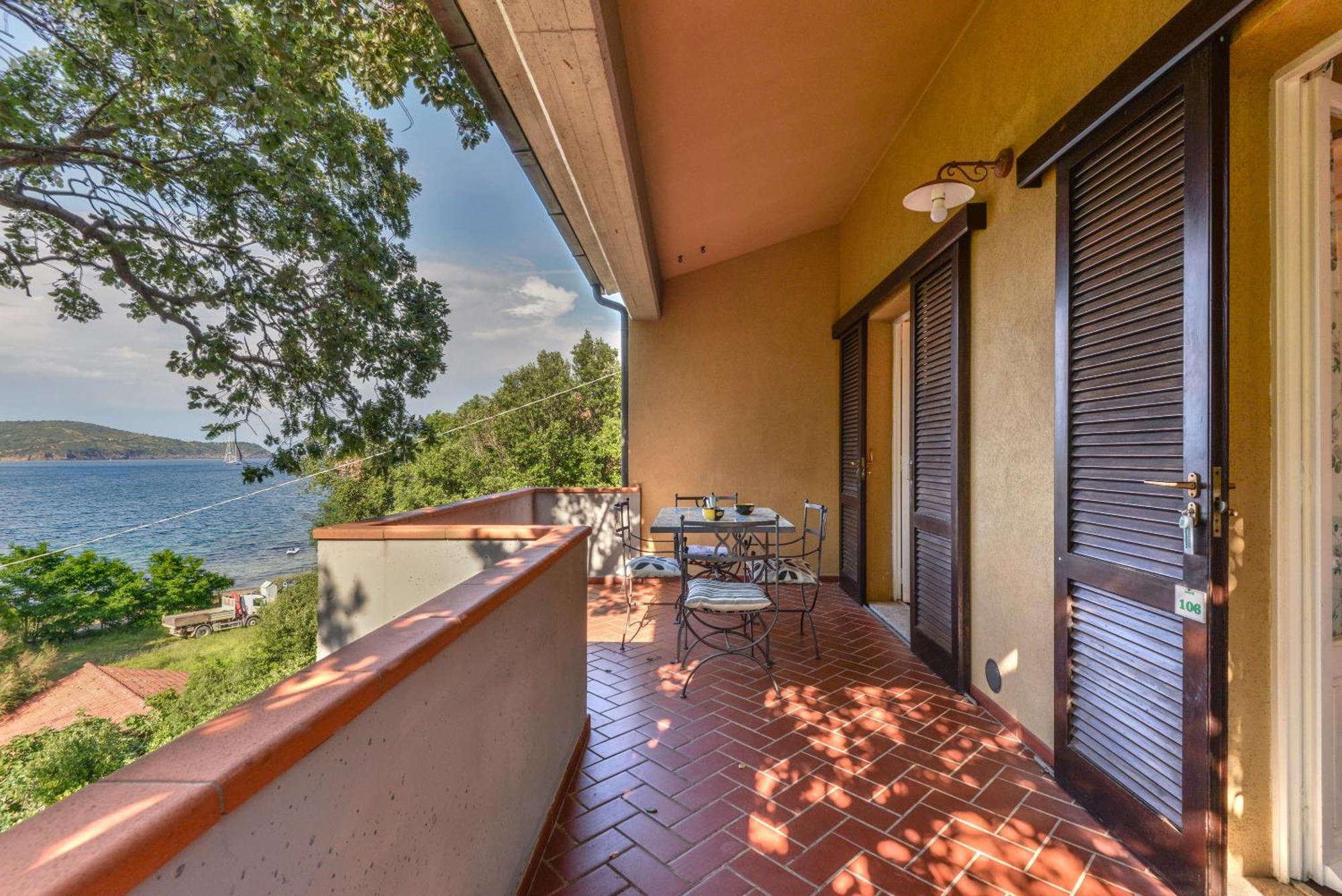 Residence Le Acacie Capoliveri  Exterior photo